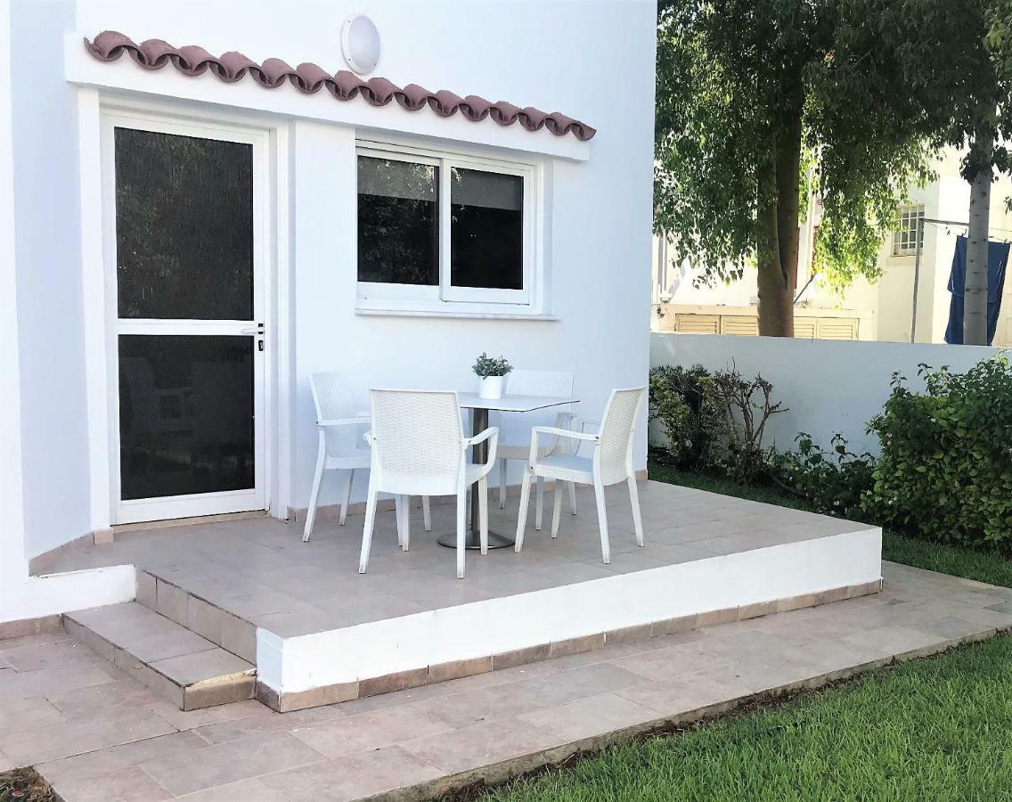 Fig Tree Z Holiday Resort Paralimni Exterior foto